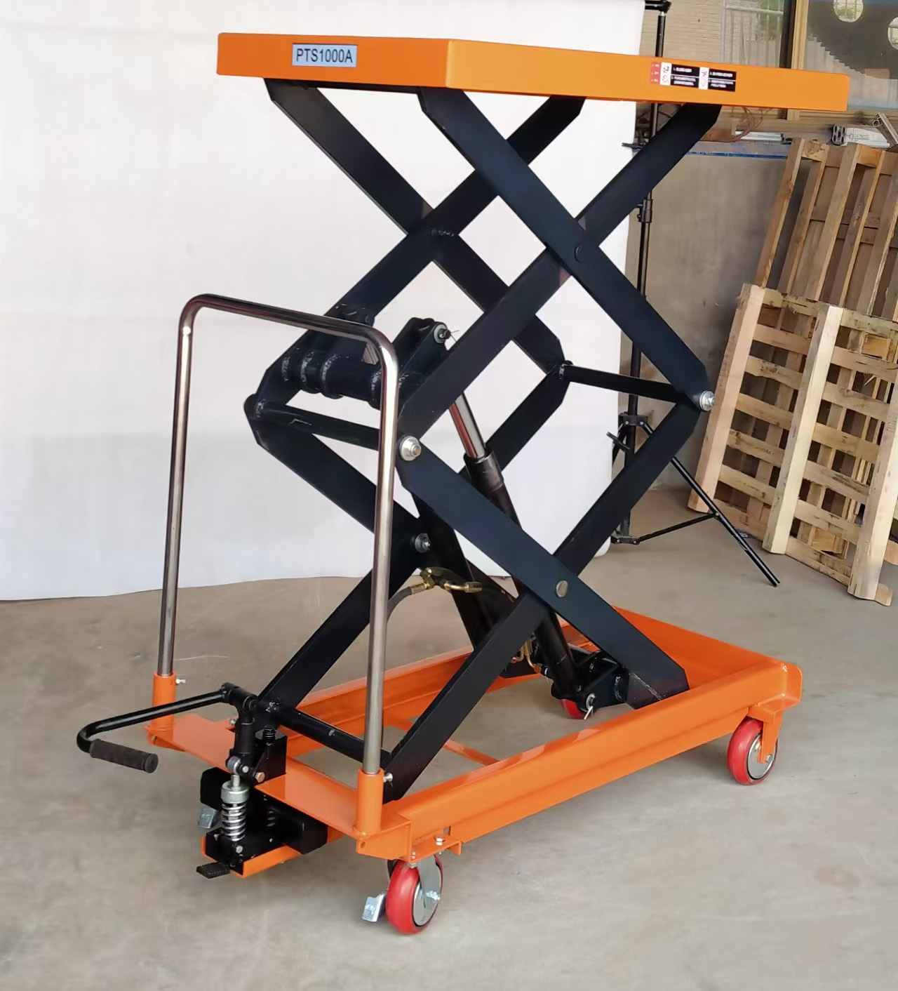 剪叉式手动平台车